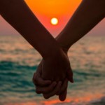 couple-holding-hands